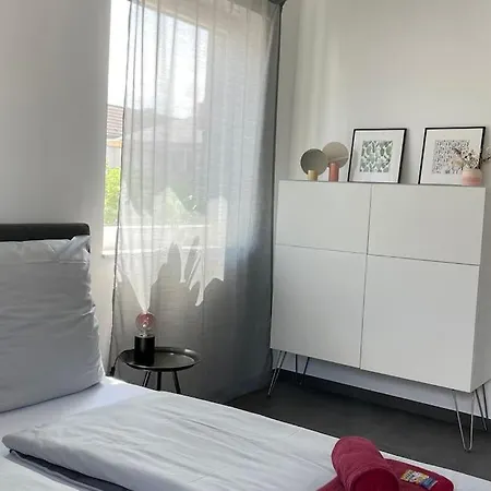 Ferienwohnung - nah an Phantasialand, Köln&Bonn Weilerswist Exterior foto